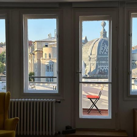 Bright & Spacious Home In Buda Budapest Extérieur photo