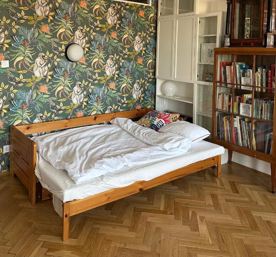 Bright & Spacious Home In Buda Budapest Extérieur photo